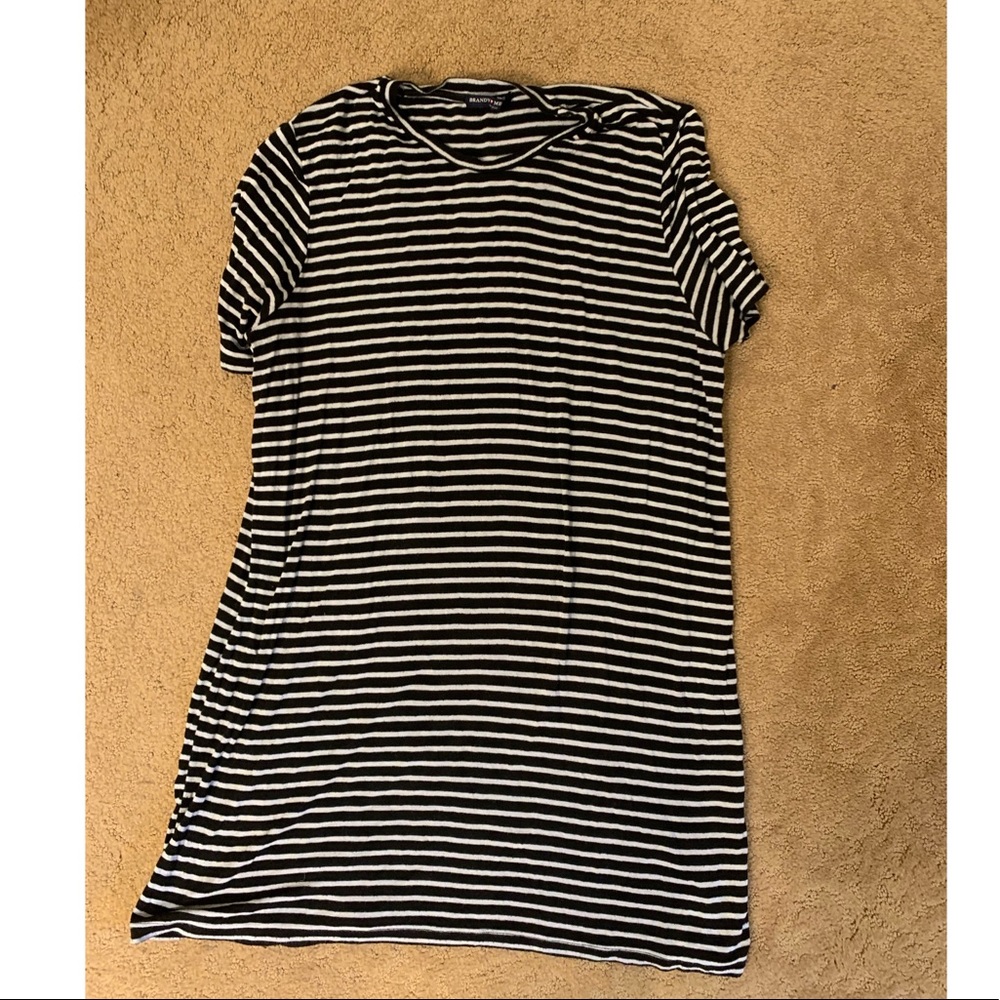 T-shirt dress